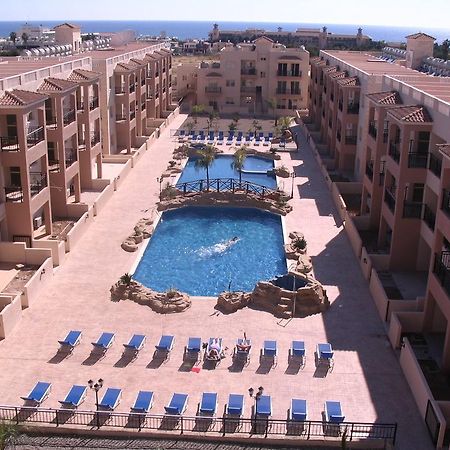 Royal Seacrest Apartments Aphrodite Hills Extérieur photo
